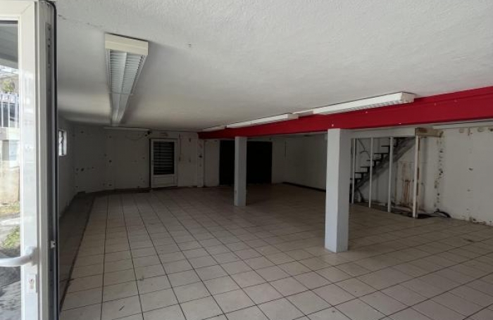 Location Local commercial 90m&sup2; 1 pi&#232;ce Saint Denis