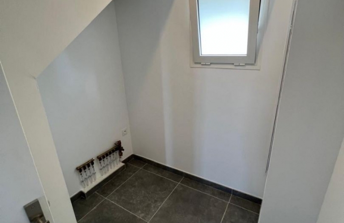 Location Maison 112m&sup2; 5 pi&#232;ces Saint Gilles Les Hauts