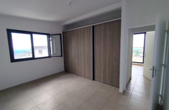 Location Maison 114.83m&sup2; 5 pi&#232;ces La Possession