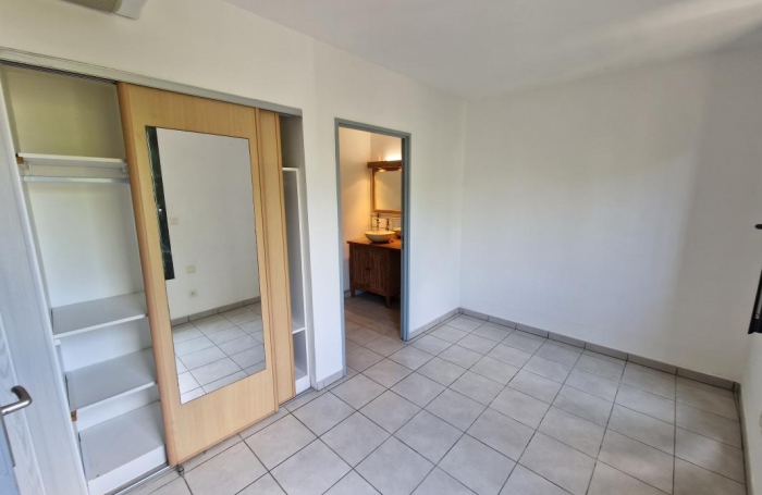 Vente Appartement 37m&sup2; 2 pi&#232;ces Saint-Pierre