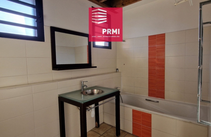 Vente Maison 97m² 5 pièces Saint Paul