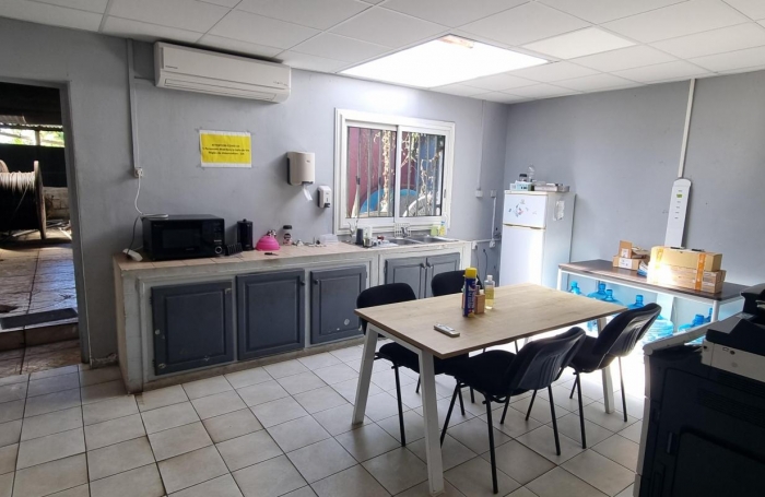 Location Bureaux 5 pi&#232;ces Saint-Pierre