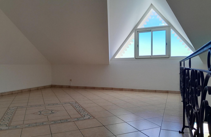 Location Maison 170m² 5 pièces La Possession