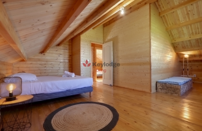 Maison de type Chalet F4, 105 m2 aux Avirons, Bas du Tevelave