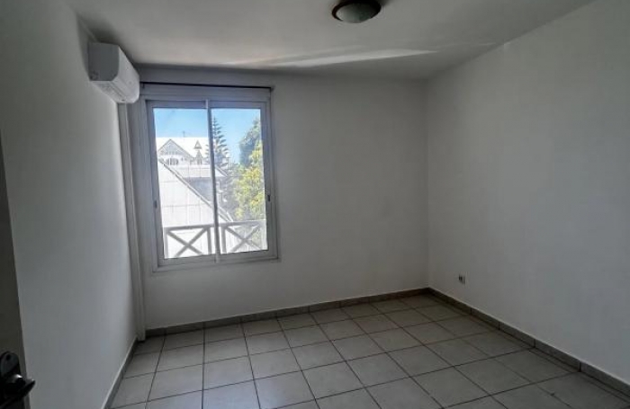 Vente Appartement 87m&sup2; 4 pi&#232;ces Saint Denis