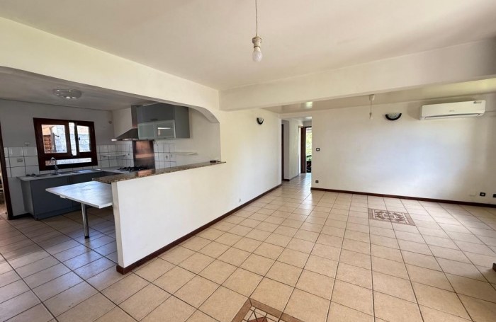 Vente Maison 95m&sup2; 4 pi&#232;ces Sainte Marie