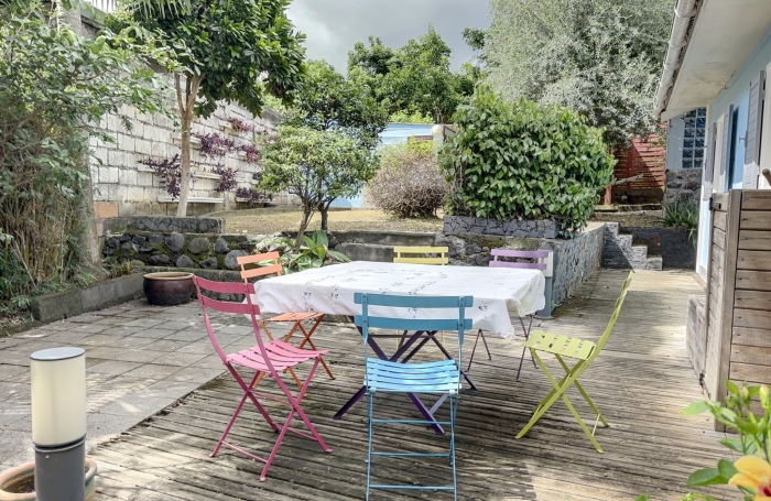 MAISON F6+STUDIO+PISCINE SUR 700m2