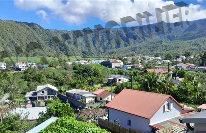 Location Maison 74m² 4 pièces Rivière Saint Louis