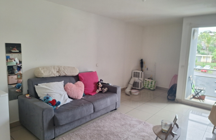 Saint-Gilles : studio de 21m2 avec terrasse en vente