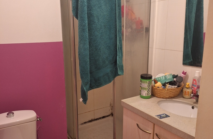 Saint-Gilles : studio de 21m2 avec terrasse en vente