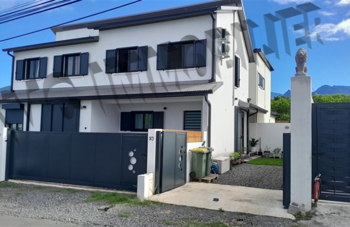 Vente Maison 60m² 3 pièces Saint Louis