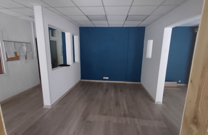 local 100m2 SAINT PAUL