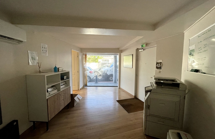 Location Bureaux 86m² 4 pièces Saint-Pierre