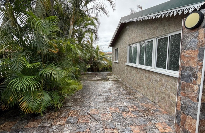 Vente Maison 110m&sup2; 4 pi&#232;ces Saint-Benoît