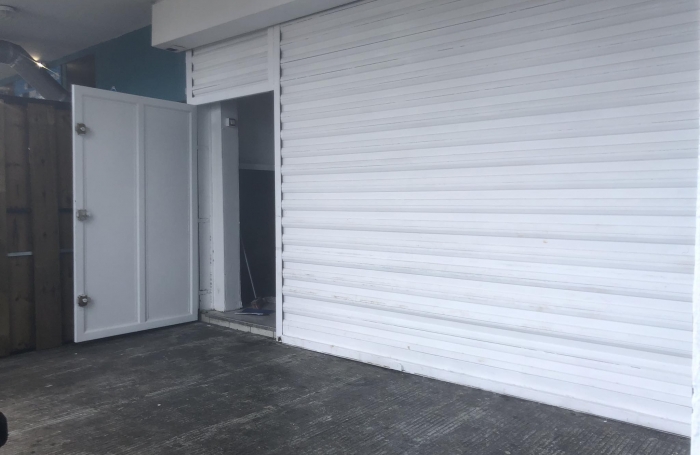 LOCAL COMMERCIAL ST PIERRE CENTRE TOUS TYPE DE COMMERCES