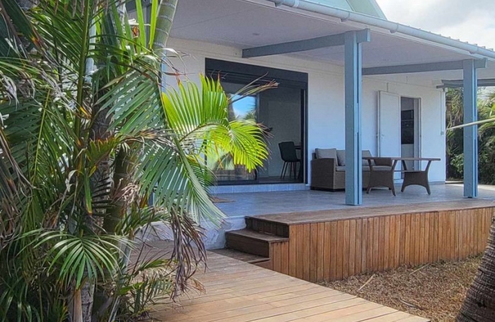 Vente Maison 100m&sup2; 4 pi&#232;ces Saint Gilles les Bains