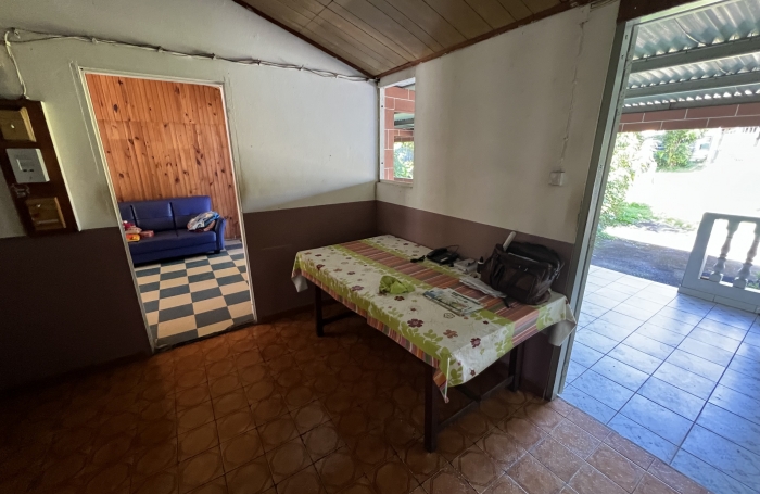 TAMPON 97430 - MAISON DE PLAIN PIED &Agrave; RAFRA&Icirc;CHIR - SECTEUR PRIS&Eacute;