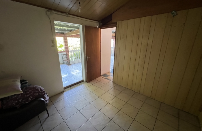 TAMPON 97430 - MAISON DE PLAIN PIED &Agrave; RAFRA&Icirc;CHIR - SECTEUR PRIS&Eacute;