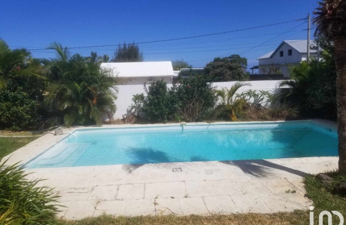 Vente Maison 150m&sup2; 4 pi&#232;ces Saint Gilles les Bains