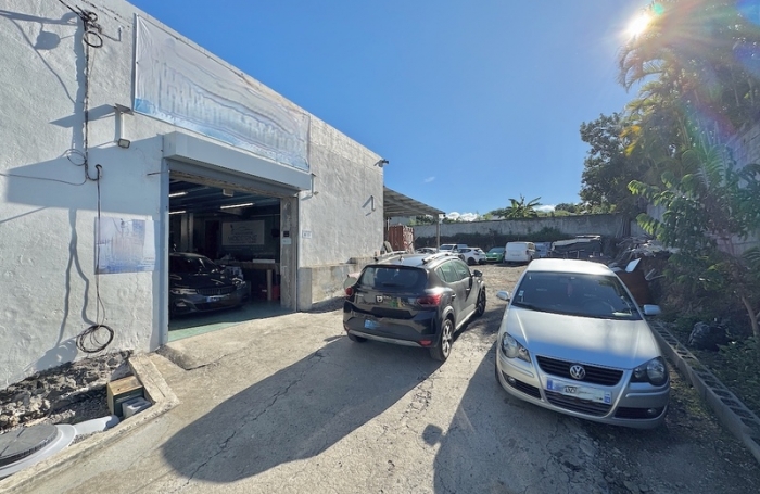 Vente Bureaux 260m&sup2; 2 pi&#232;ces Saint-Pierre