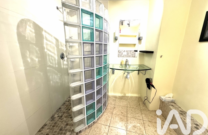 Vente Appartement 40m&sup2; 2 pi&#232;ces Saint Gilles les Bains