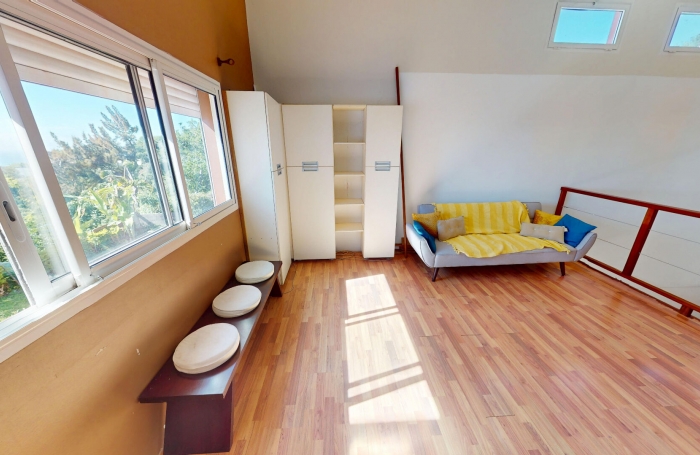 Vente Maison 163.2m² 6 pièces Saint Denis