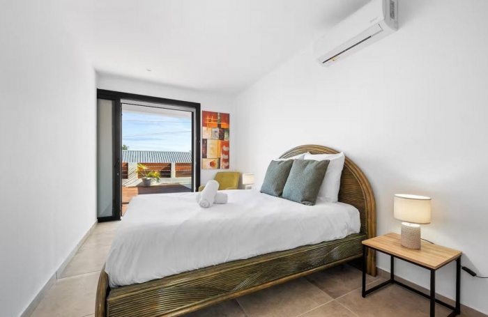 Vente Maison 130m&sup2; 4 pi&#232;ces Saint Gilles les Bains