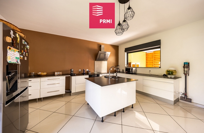 Vente Maison 147m&sup2; 6 pi&egrave;ces Saint-Leu