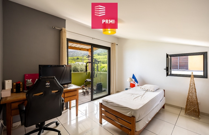 Vente Maison 147m&sup2; 6 pi&egrave;ces Saint-Leu