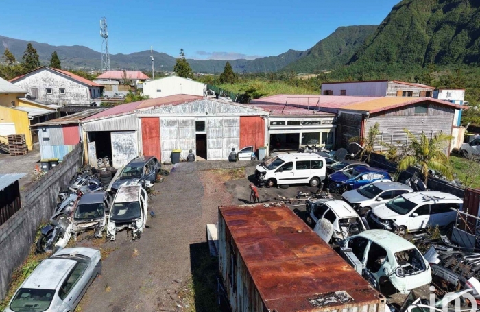 Vente Local commercial 692m&sup2; Plaine des Palmistes