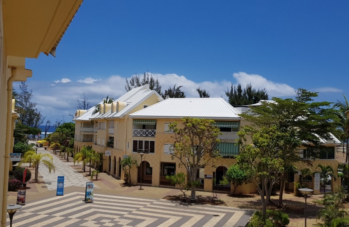 RARE ERMITAGE TERRAIN AVEC PC