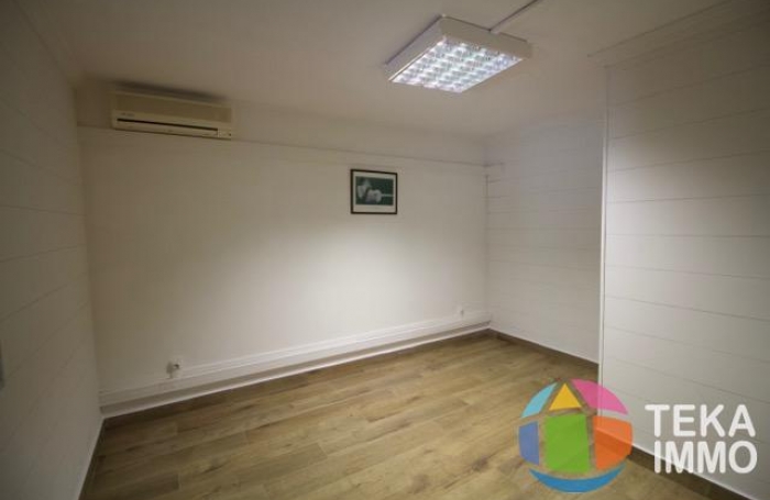 Location Local commercial Saint André