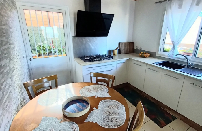 Vente Maison 100m&sup2; 5 pi&#232;ces Plaine des Cafres