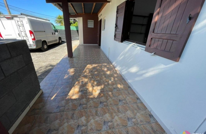 Location Appartement 60.35m&sup2; 3 pi&#232;ces Sainte Clotilde