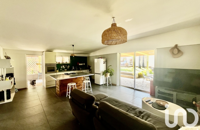 Vente Maison 105m&sup2; 5 pi&#232;ces Etang-Sale