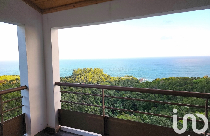 Vente Divers 410m&sup2; 8 pi&#232;ces Petite île