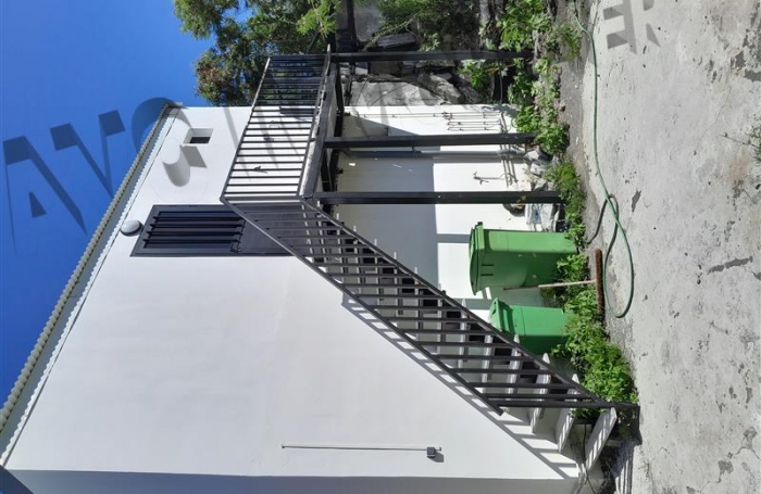 Location Local commercial 32m² Saint-Pierre