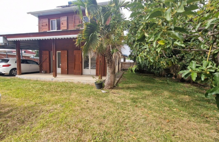 Vente Maison 102.41m&sup2; 5 pi&#232;ces Sainte Suzanne