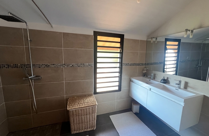 Vente Appartement 63.2m² 3 pièces Saint-Leu