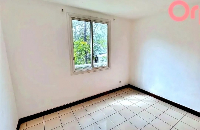 Vente Appartement 50m&sup2; 3 pi&#232;ces Saint-Pierre