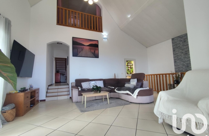 Vente Maison 200m&sup2; 5 pièces Saint Paul