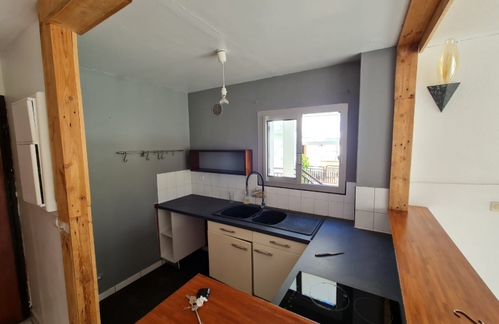 Vente Appartement 69.73m&sup2; 3 pièces Saint Gilles les Bains