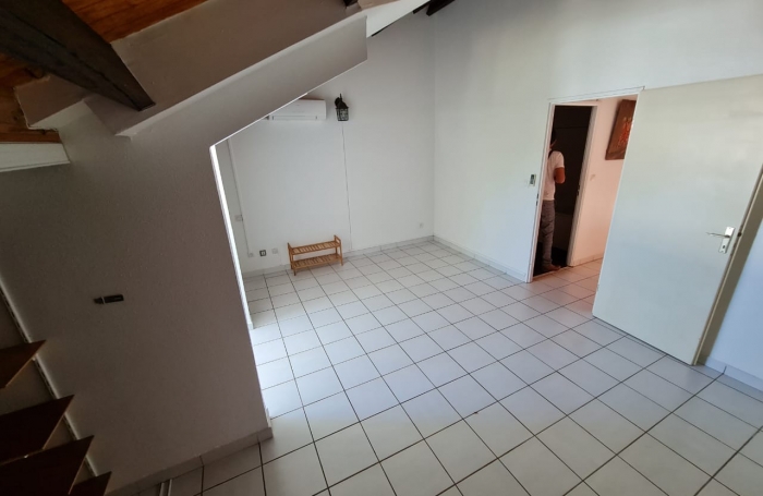 Vente Appartement 69.73m&sup2; 3 pièces Saint Gilles les Bains