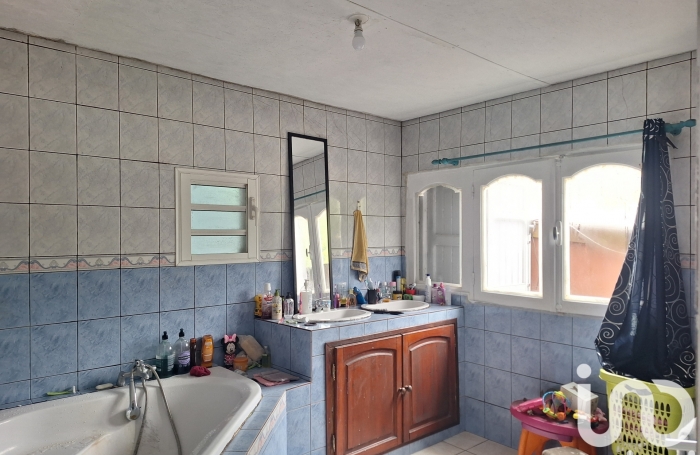 Vente Maison 275m&sup2; 12 pi&#232;ces Rivière Saint Louis