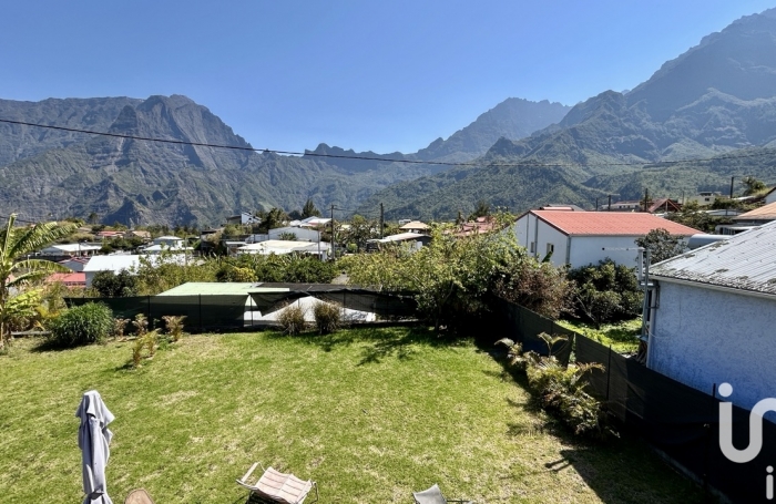 Vente Maison 70m&sup2; 3 pièces Cilaos