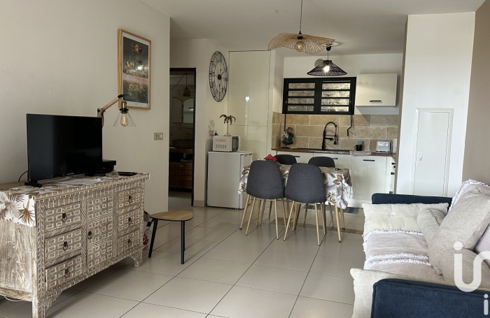 Vente Appartement 45m&sup2; 2 pi&#232;ces Saint Gilles les Bains