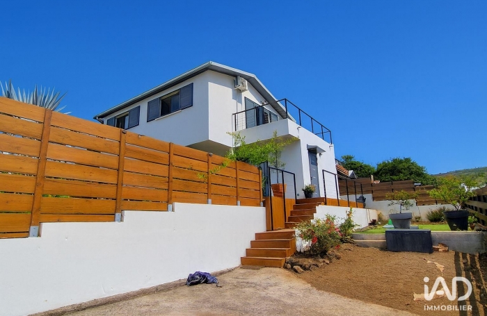 Vente Maison 98m&sup2; 4 pi&#232;ces La Saline les Hauts