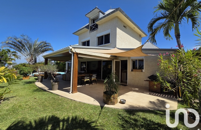 Vente Maison 161m&sup2; 4 pièces Saint Gilles les Bains