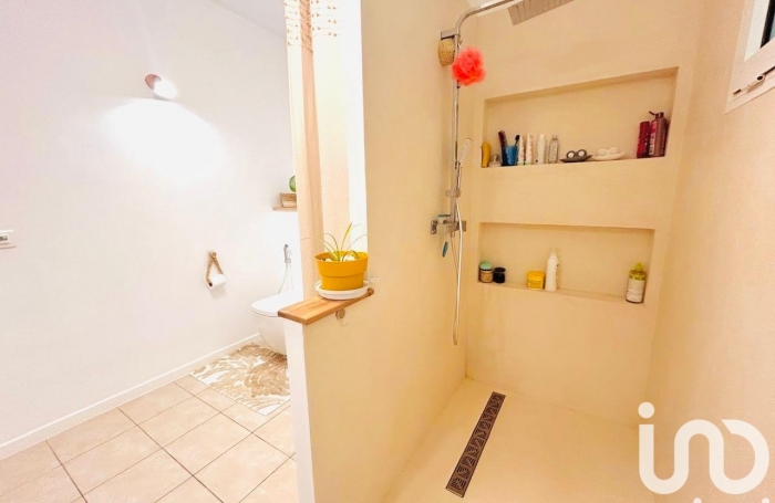 Vente Appartement 99m&sup2; 5 pi&#232;ces Les Avirons