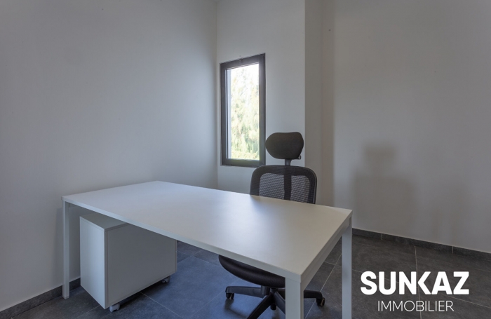 Location Local commercial 45m² Saint-Pierre